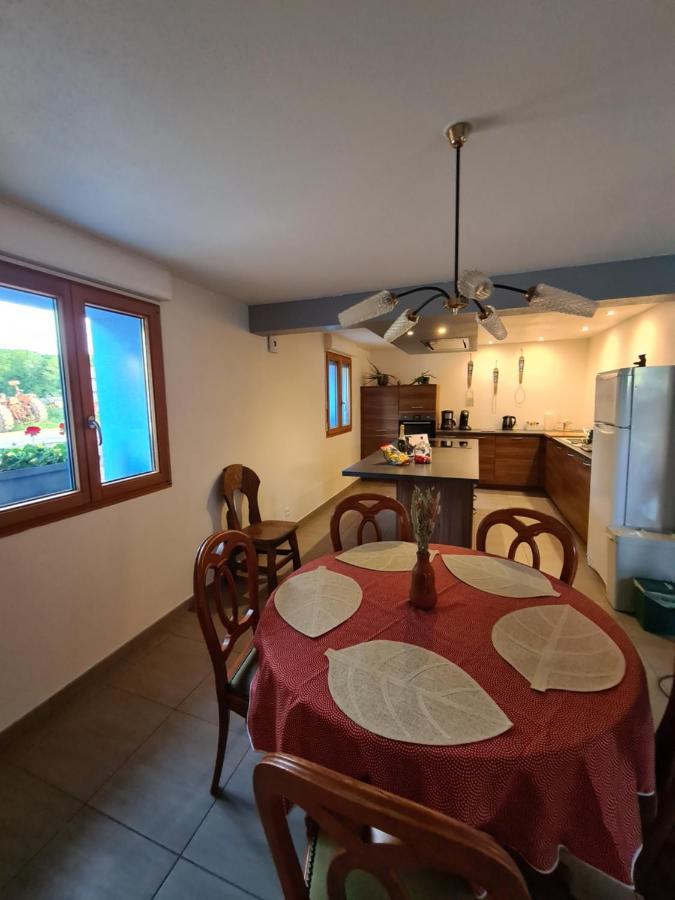 Agreable Appartement Avec Spa Proche De La Foret Bréchaumont Kültér fotó