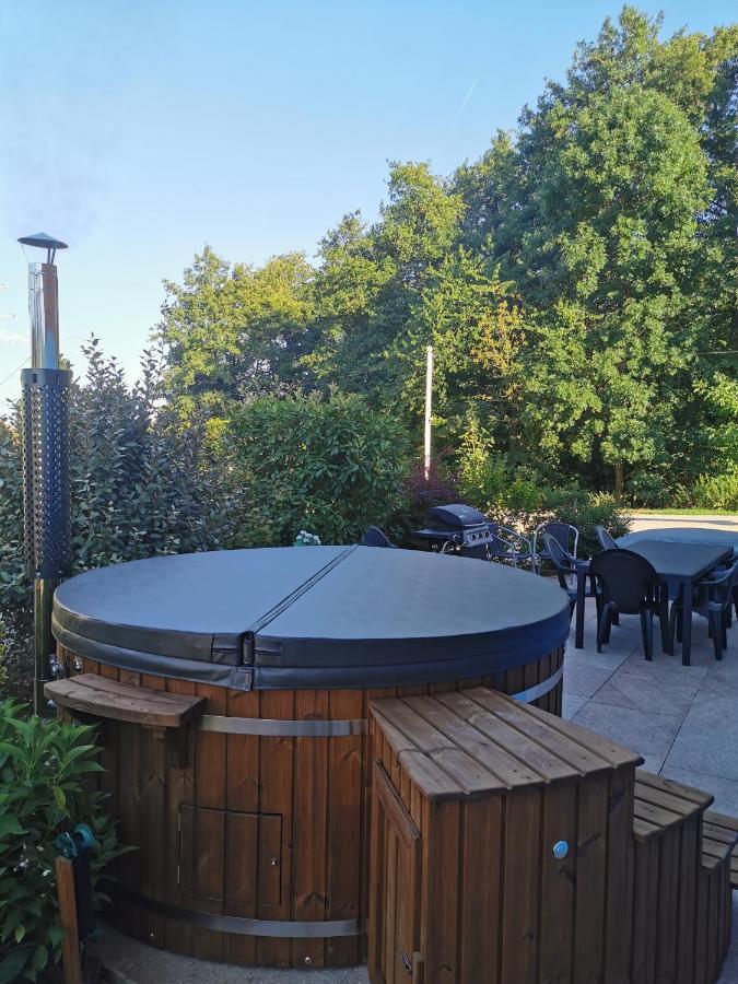 Agreable Appartement Avec Spa Proche De La Foret Bréchaumont Kültér fotó